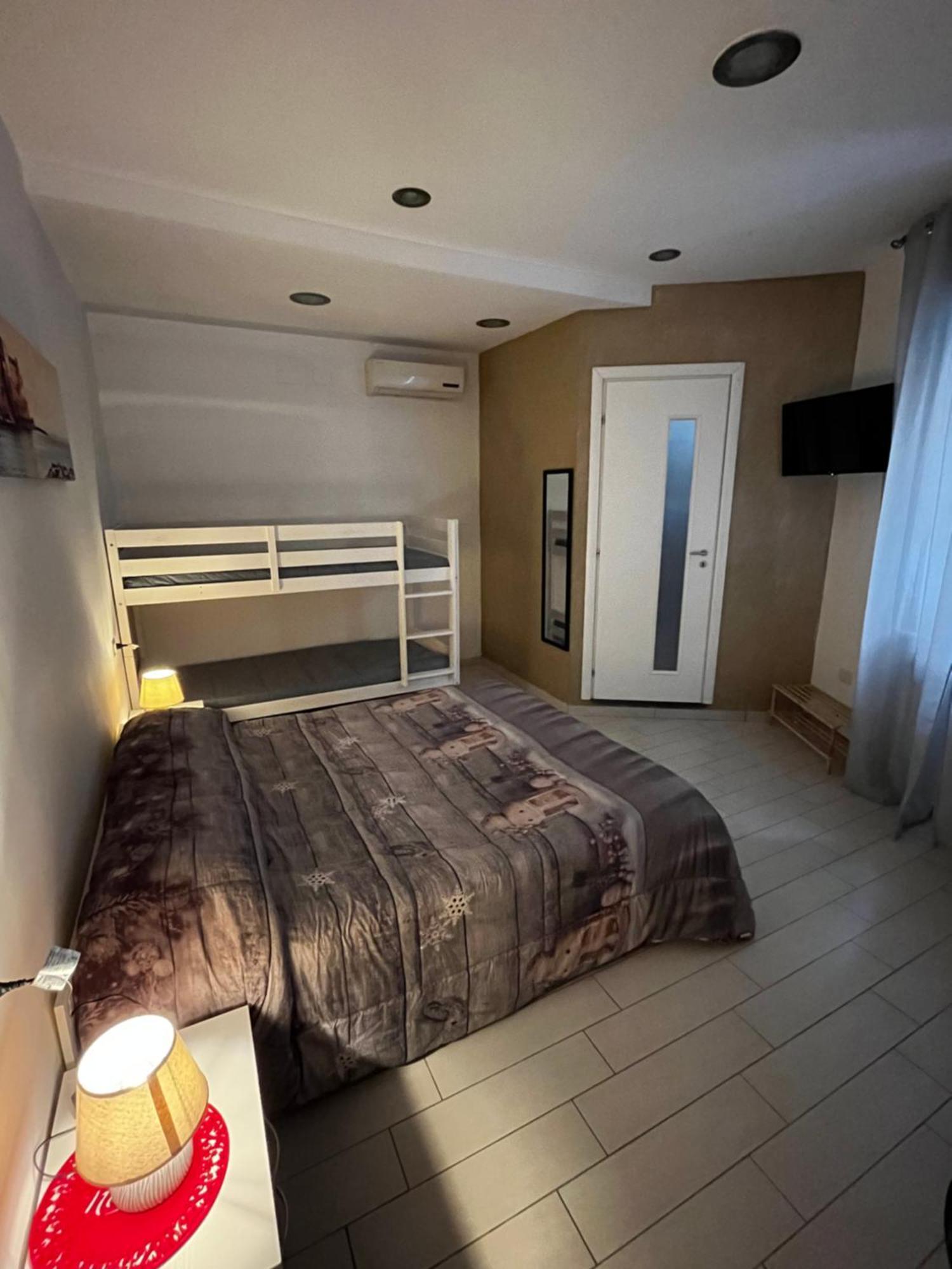 Family Bed & Breakfast Portici